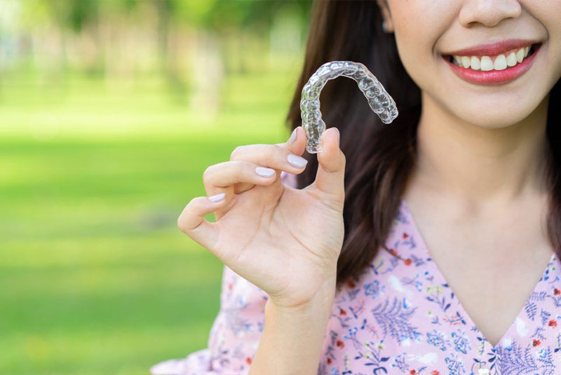 patient with invislagin